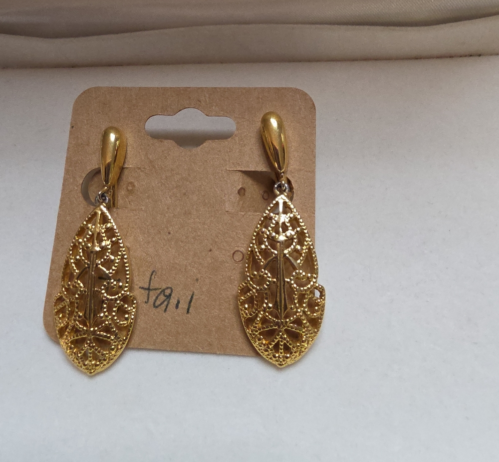 Ornate Gold Filigree Teardrop Earrings for Women